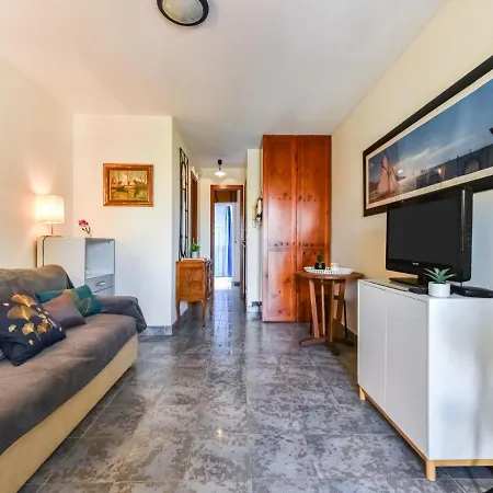 La Brise By Interhome Канны